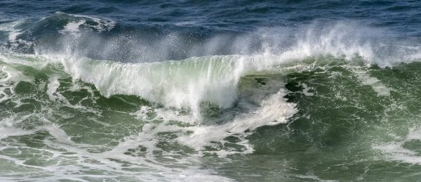 wave therapy, waves, ocean, tides, blue green water